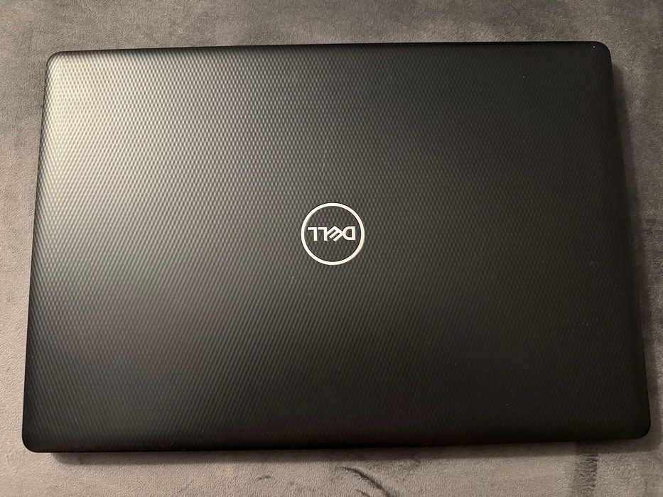 VAND Laptop DELL inspiron, intel i5 8265U, 8GB RAM 1.5TB SSD