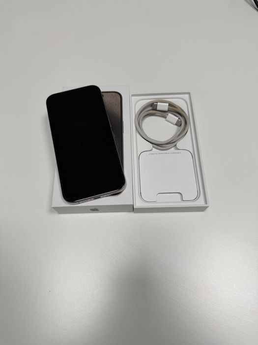 Iphone 15 pro Natural Titanium 256gb