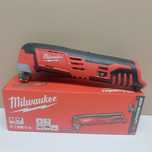 ПРОМОЦИЯ.Компактен многофункционален инструмент Milwaukee C12 MT-0