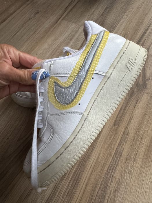 Оригинални кецове Nike Air Force 1 '07! 38,5 н