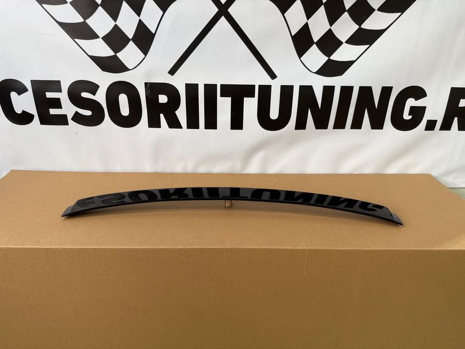 Eleron luneta compatibil cu Bmw Seria 3 F30 sedan negru lucios