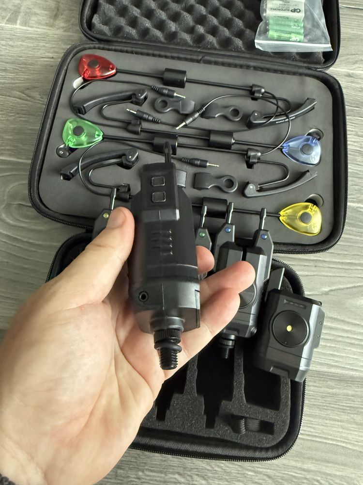 SET Avertizori 4+1 WindBlade S1-W  + 4 Swingeri cu Penar
