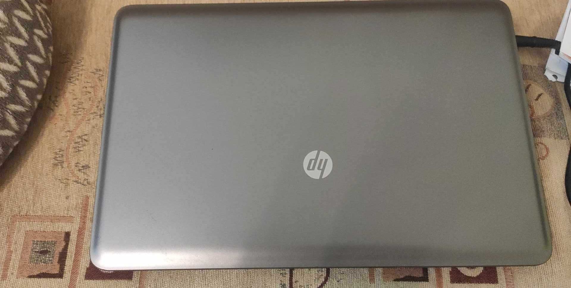 Лаптоп HP,работещ/за части