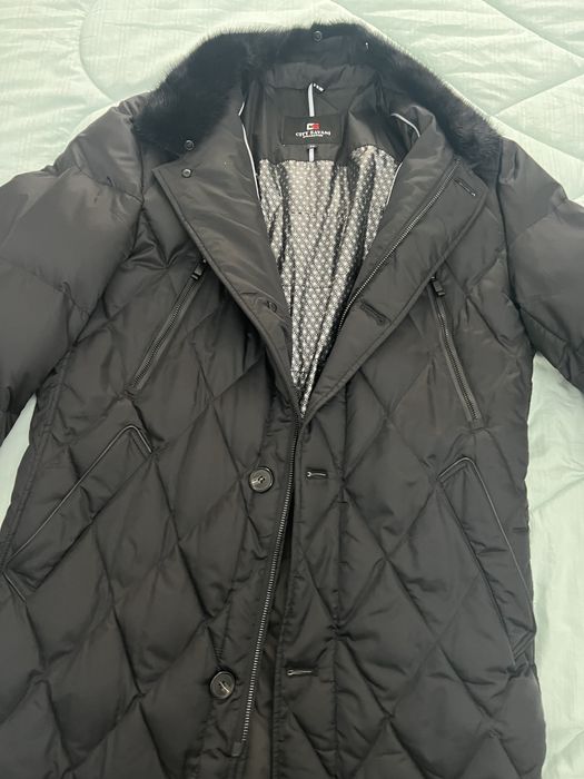 Продам зимний пуховик