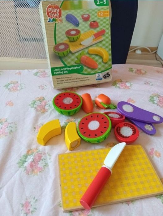 set joaca joc lemn taiat fructe legume playtive junior montessori