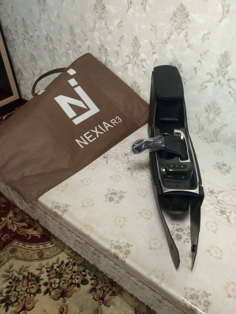 Nexia 3 avtomobili uchun bar