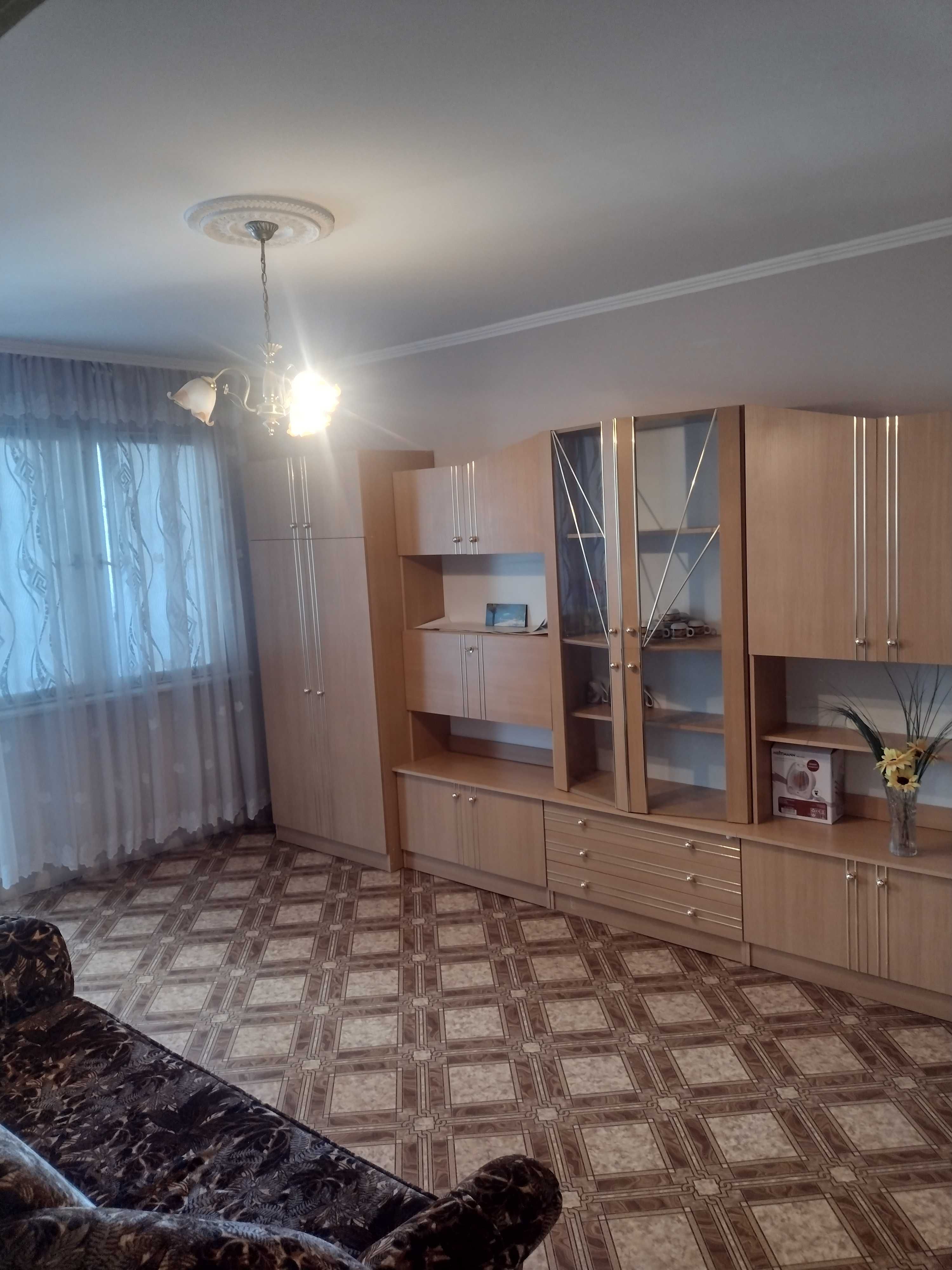 Продавам апартамент в град Търговище квартал запад 2