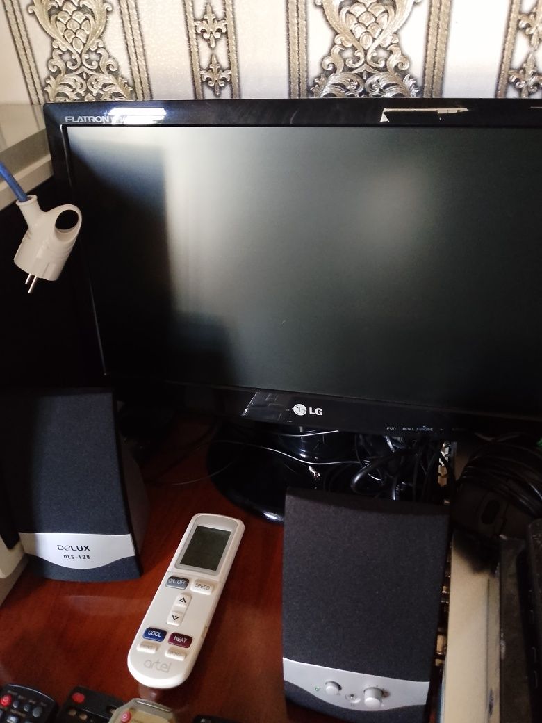 Настольный компьютер LG