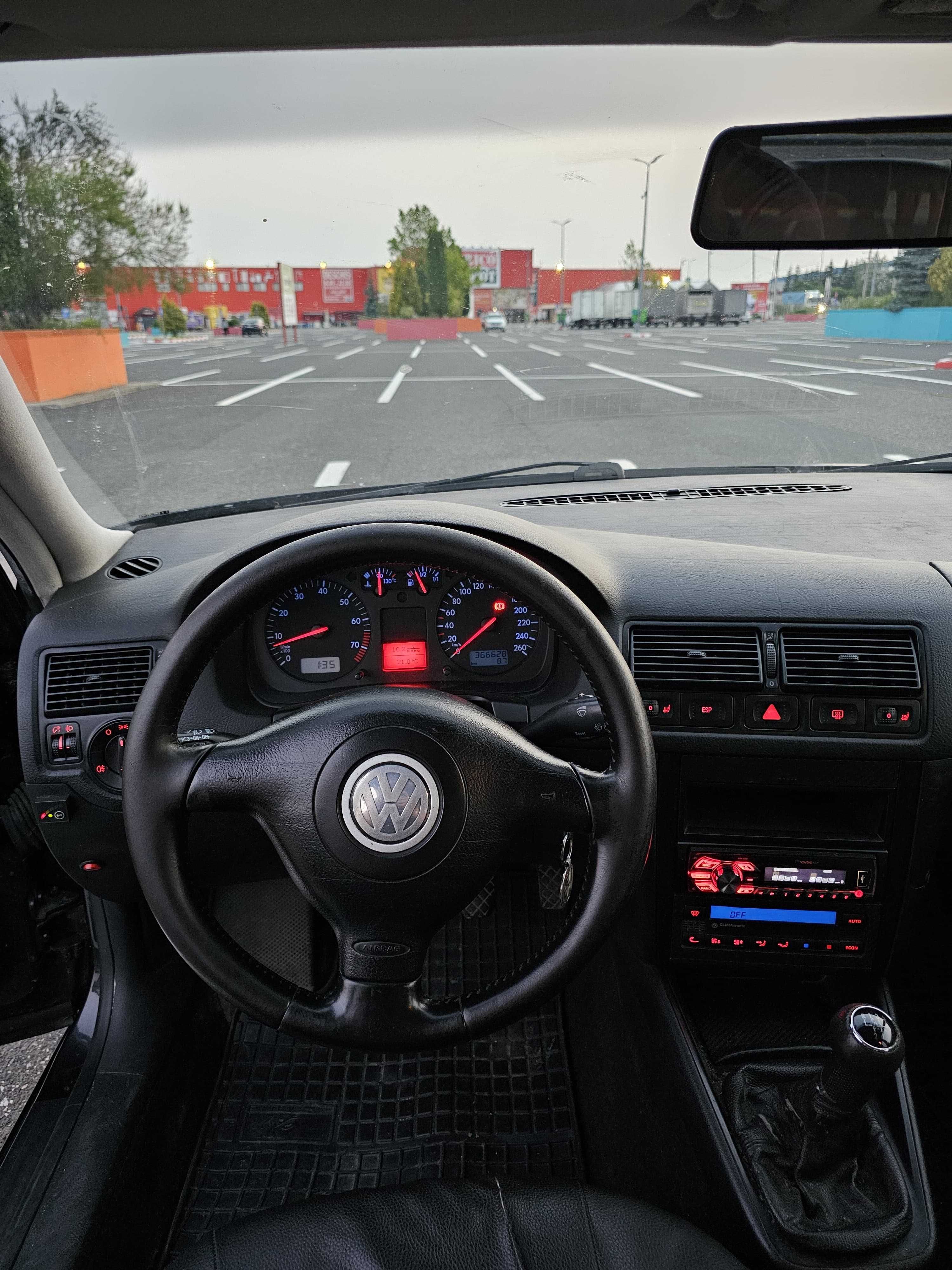 Golf 4 1.6 16V cu GPL, clima, incalzire in scaune, motor nou, refacut