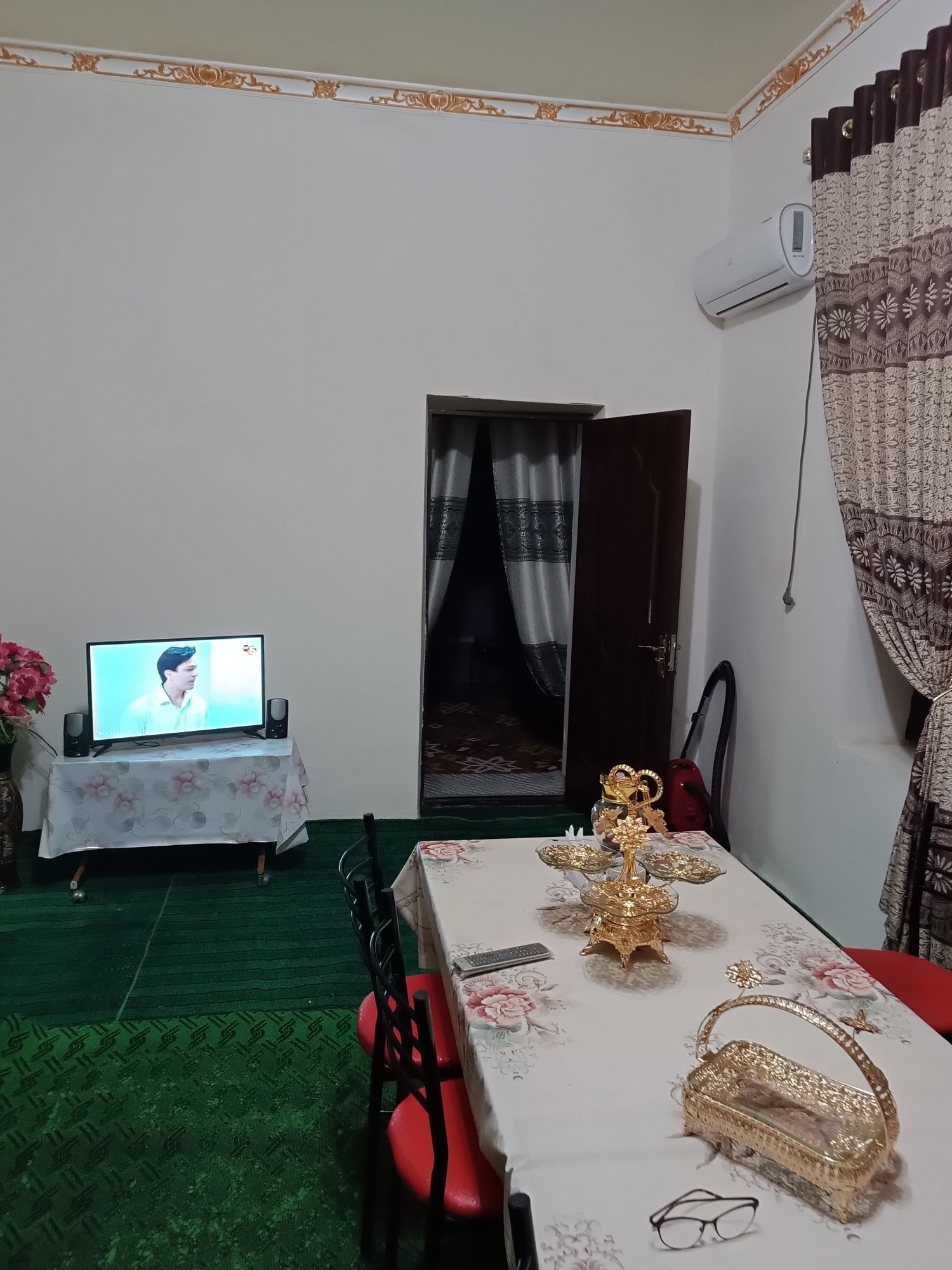 Uy Sotiladi Xovli