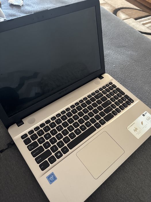 Asus Vivobook Max Laptop