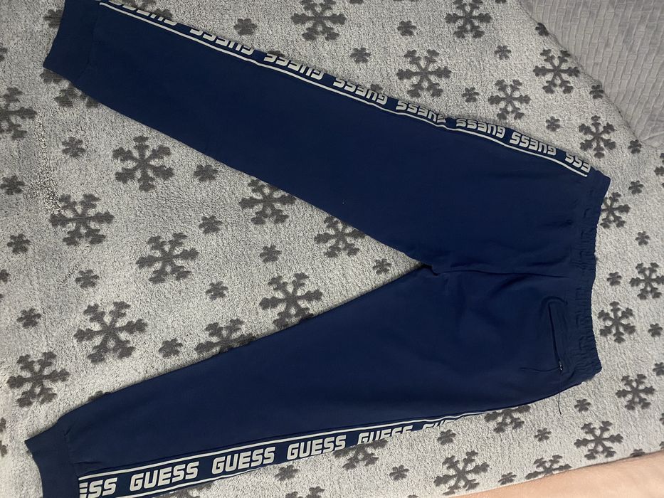 Trening Guess Bleumarin