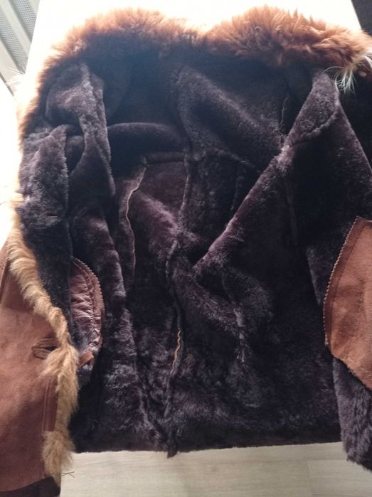 Продавам дамско зимно палто и кожух