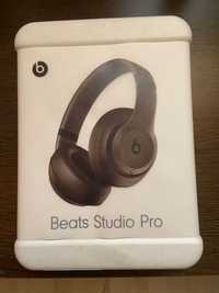 Casti Beats Studio Pro Over-Ear Brown in Garantie