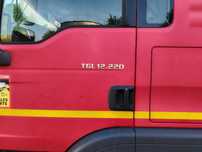 Camion prelata MAN 12220