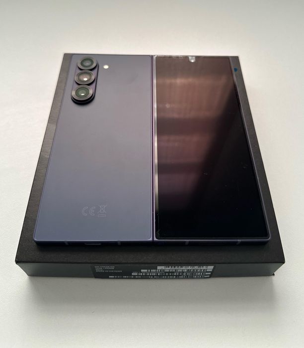 Samsung Galaxy Fold 6