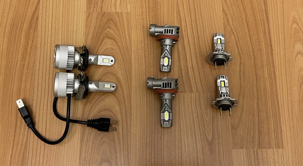 Set de becuri led auto