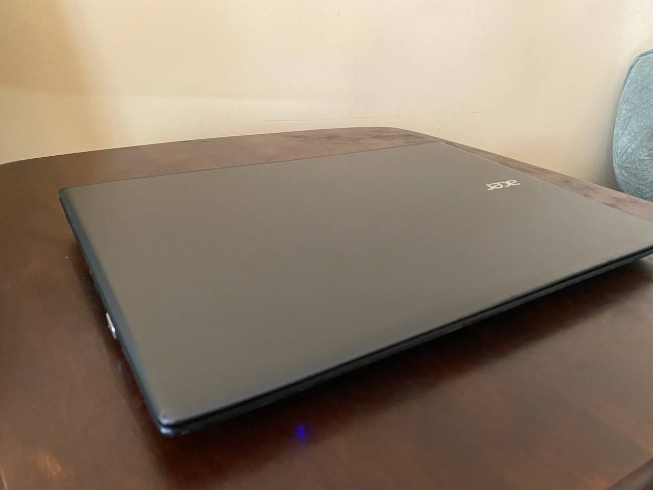 Ноутбук  Acer Aspire E5