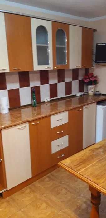 Vind apartament 3 camere ultracentral str Carsium