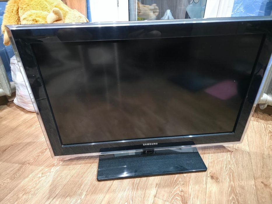 Телевизор Samsung 32 дюйма 60 герц