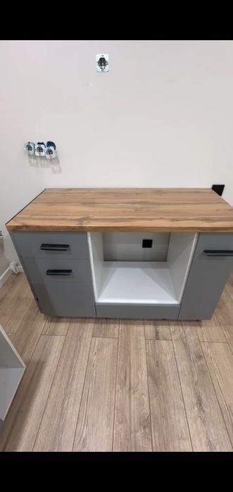 Кухнная мебель новая