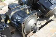 motor hidraulic incarcator frontal liebherr l 576