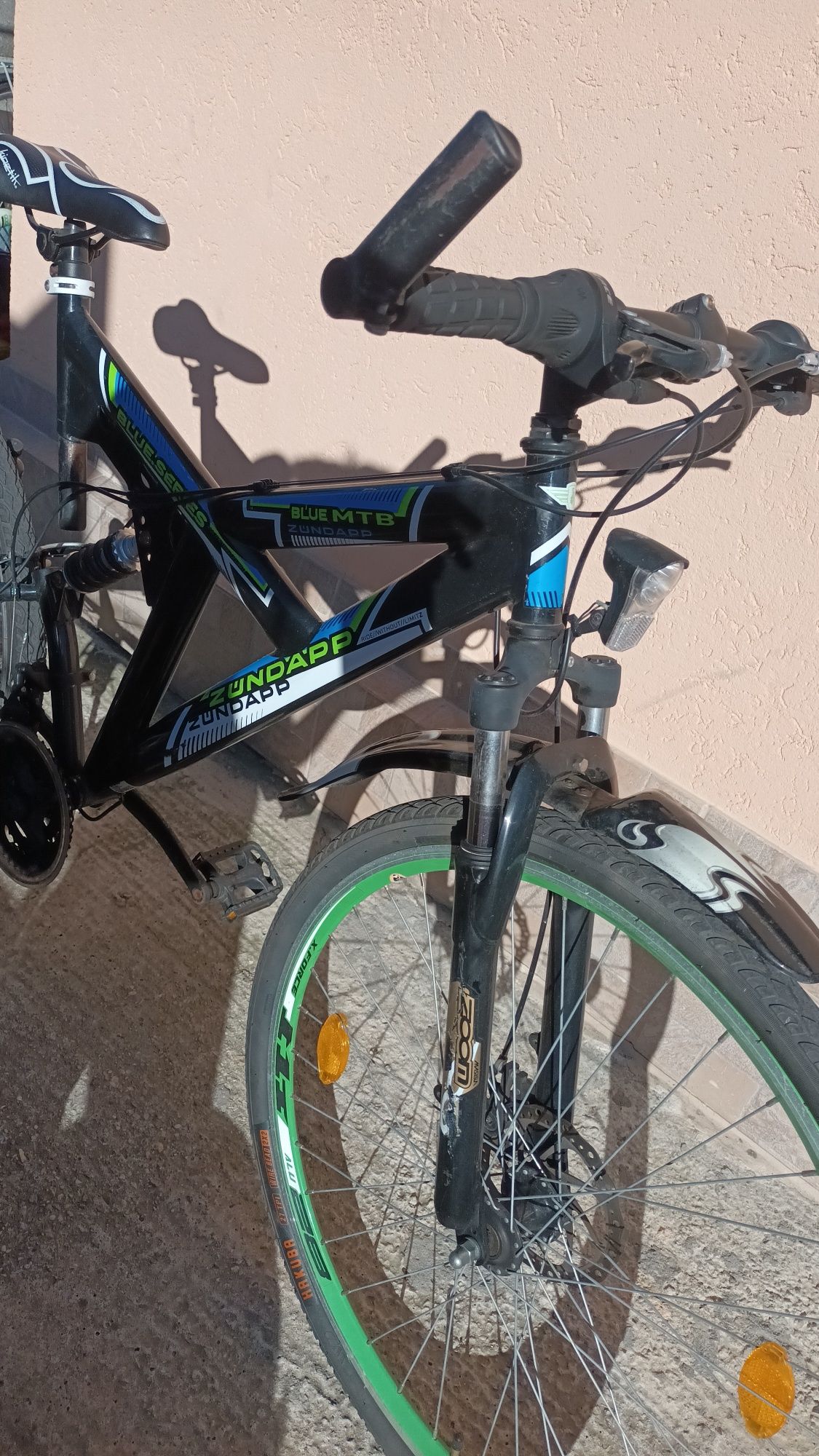 Bicicleta MTB roți de 28"