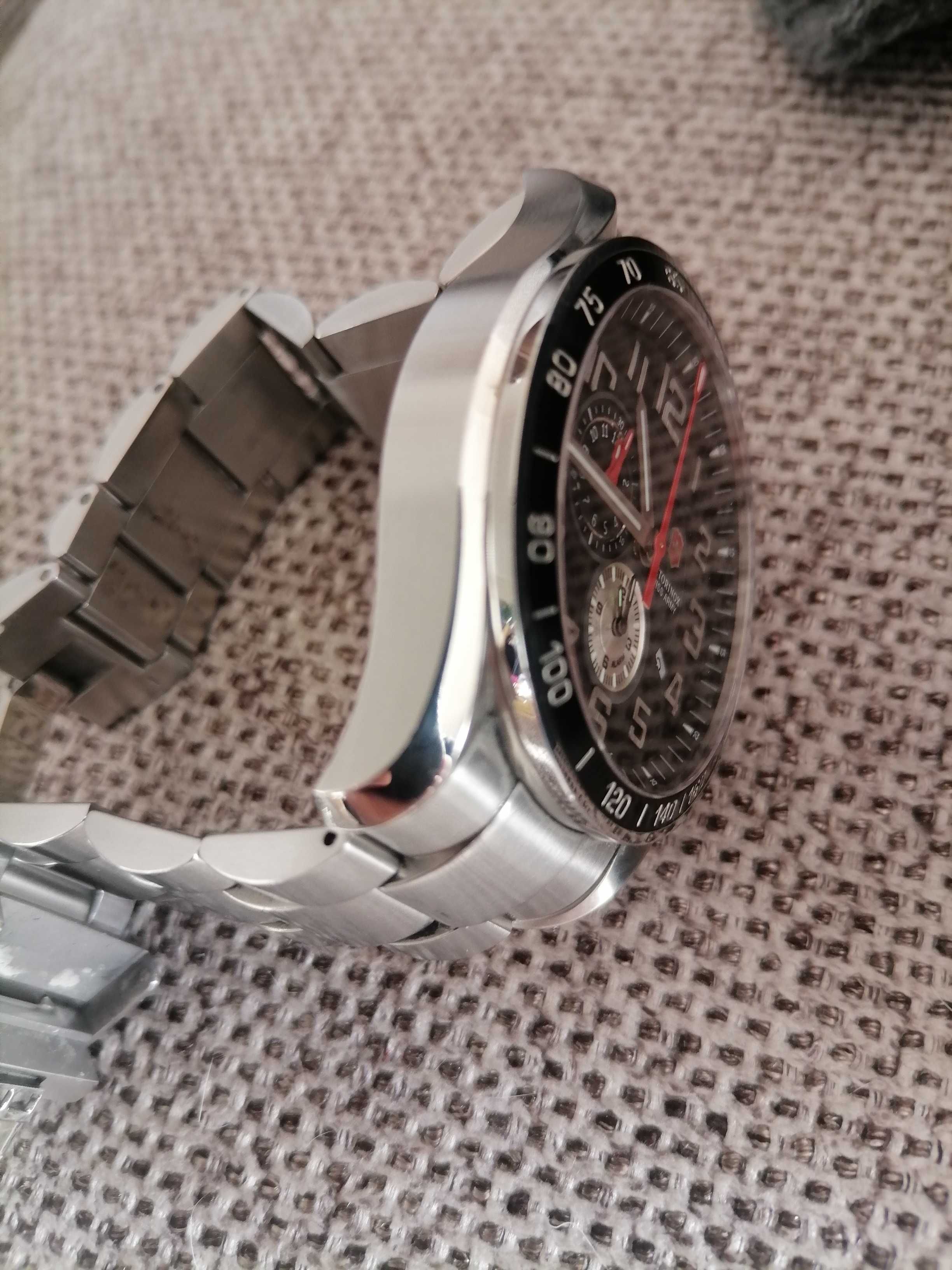 590лв.налена ЦЕНА Victorinox Clasic XLS Alarm Quartz Black Dial Mens