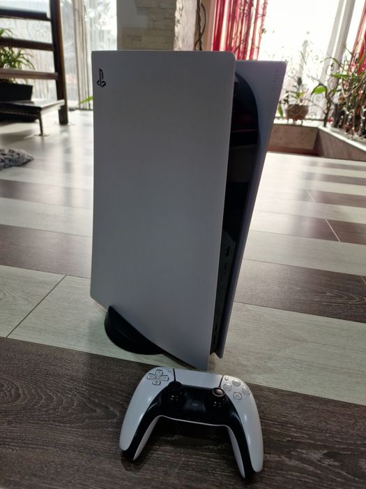 Vand PlayStation5, disc edition, ca nou