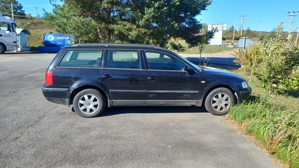Vând Volkswagen passat 1,9 tdi
