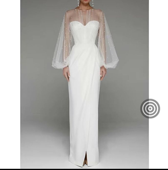 Продам новые платья