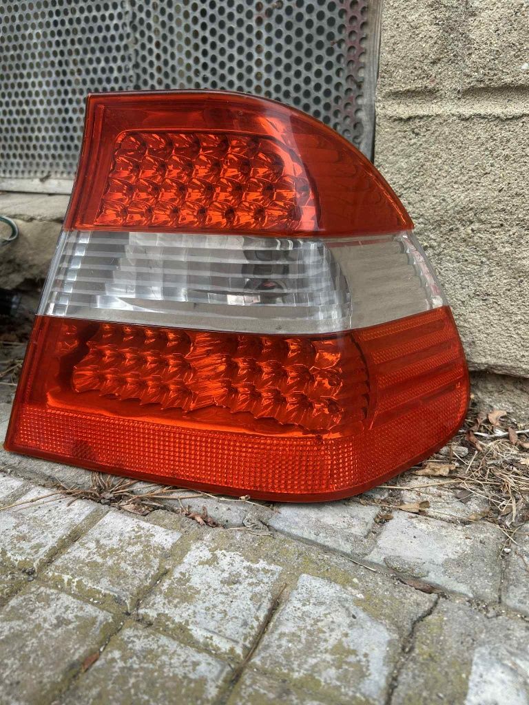 Продавам диодни стопове за BMW E46 Седан