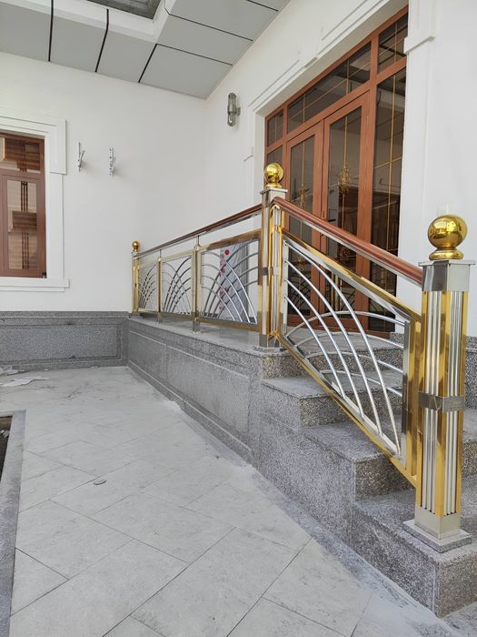 Нержавейкадан Барьер Перилла урнатиш хизмати