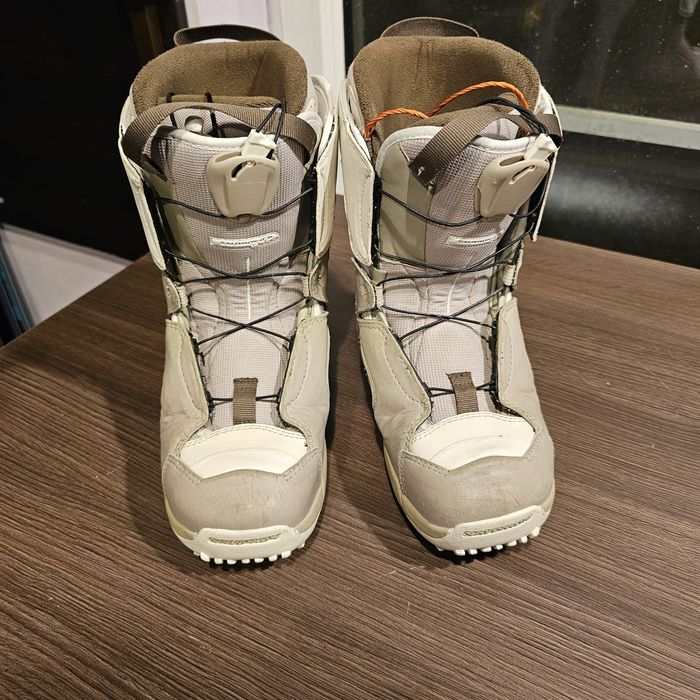 Boots Snowboard Salomon Vigil Nr.40 EU