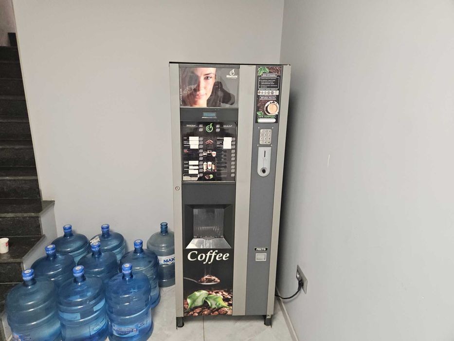 вендинг машина за кафе с монетник