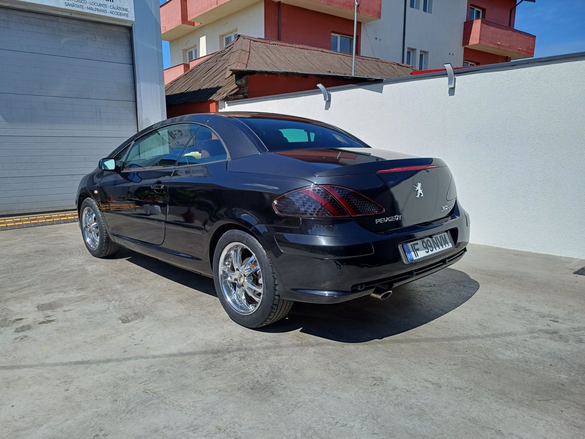 Peugeot 307 cc 2 litri benzină