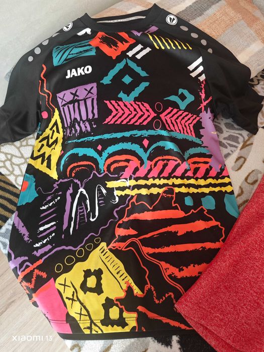 Различни видове марки тениски