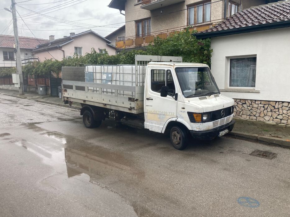 Продавам Мерцедес 409 с падащ борд плюс брезент. Цял или на части.