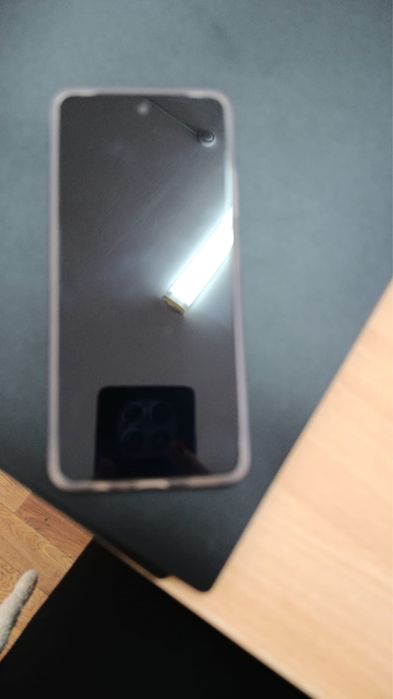 Продам новый телефон Oppo A5i