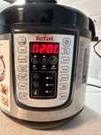 Oala sub presiune Tefal one pot.