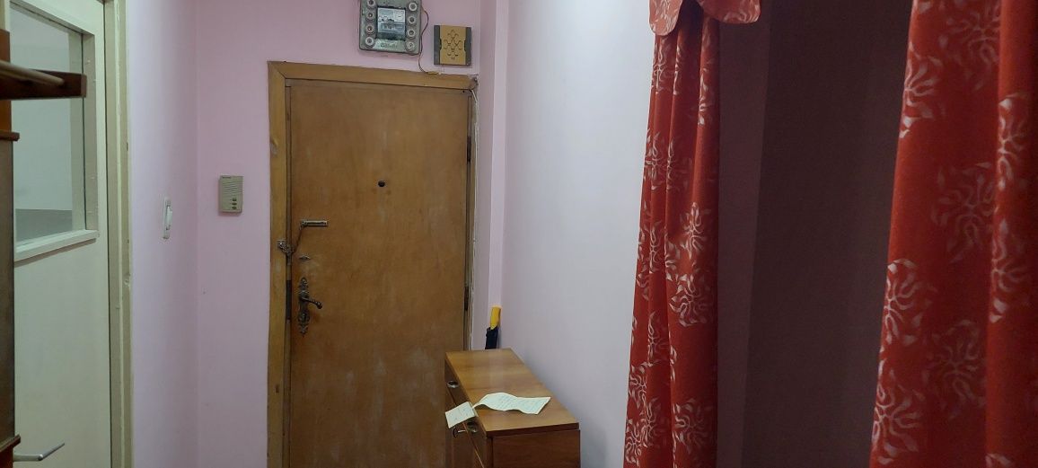 Direct Proprietar Vând apartament 3 camere