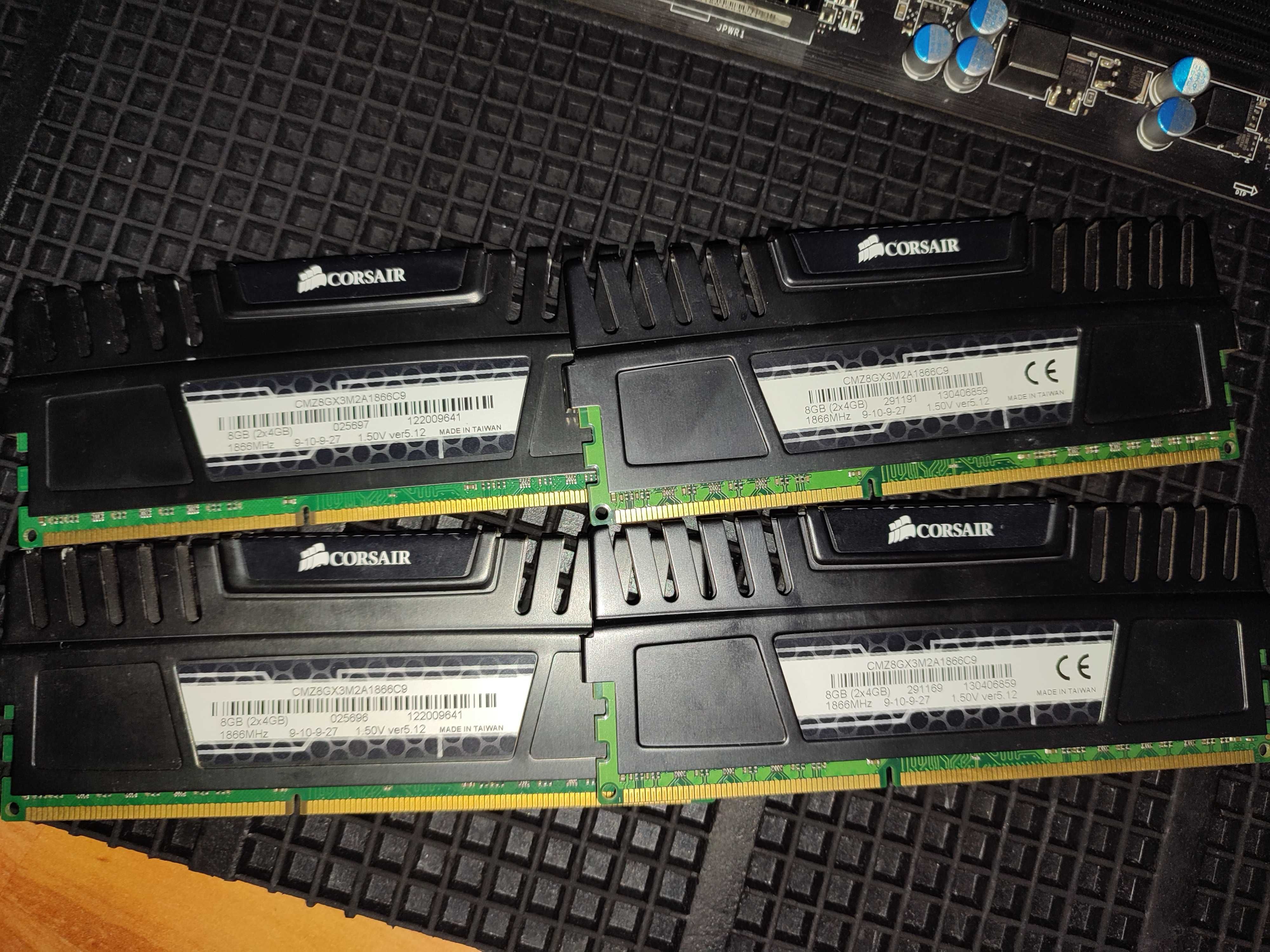 Memorie Corsair Vengeance 16GB DDR3 1866MHz CL9 2x Dual Channel Kits