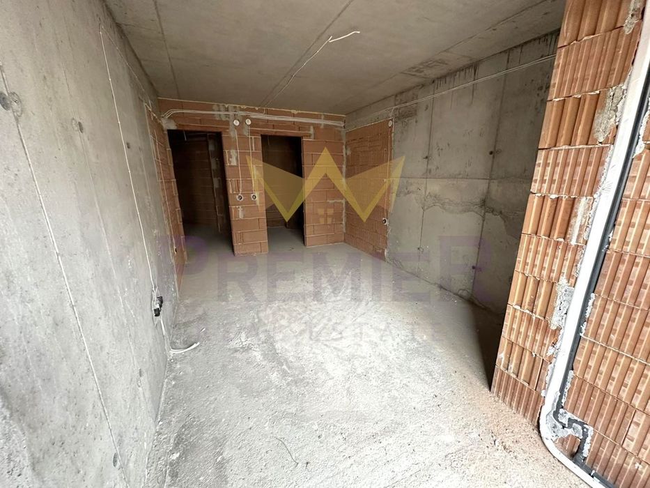 Продава се Тристаен апартамент в София, Младост 4 - 149 кв.м за 1674 €/кв.м - Снимка #3