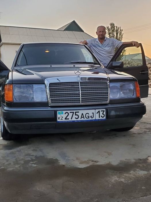 Мерседес бенс 124