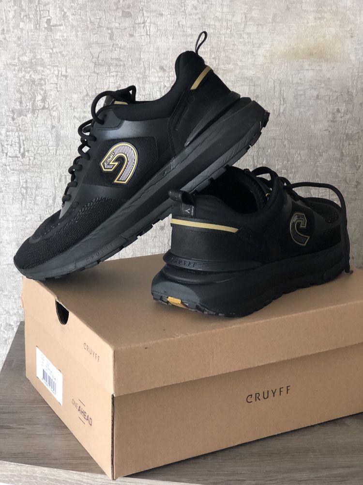 мъжки обувки Cruyff 42
