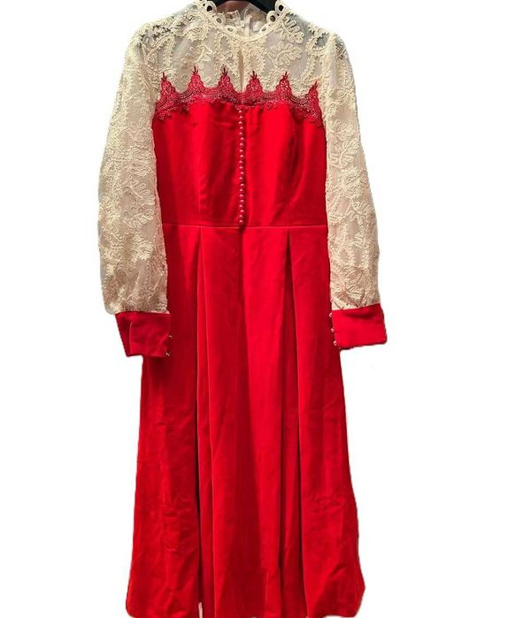 красивое  вечернее платье