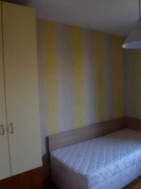 Дава се под наем Тристаен апартамент в Пловдив, Център - 90 кв.м за 331.5 € - Снимка #2