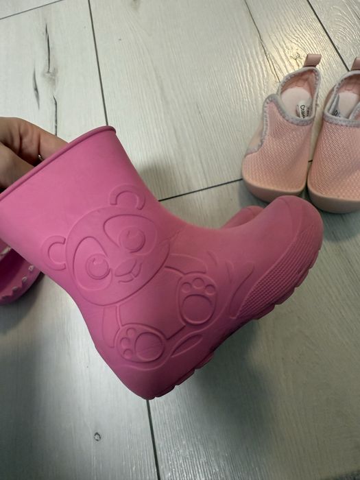 Ботушки панди/ жабки и пантофи Decathlon