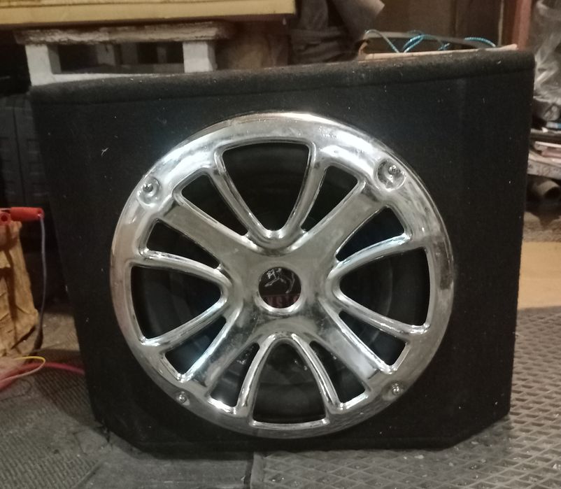 Продам сабвуфер mystery