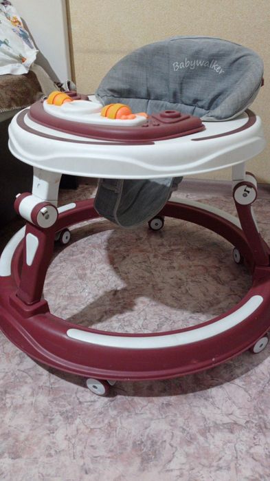 продам детские ходунки